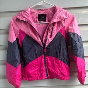 London Fog| London Fog girl wind and rain jacket size S (7-8) pink/ blue